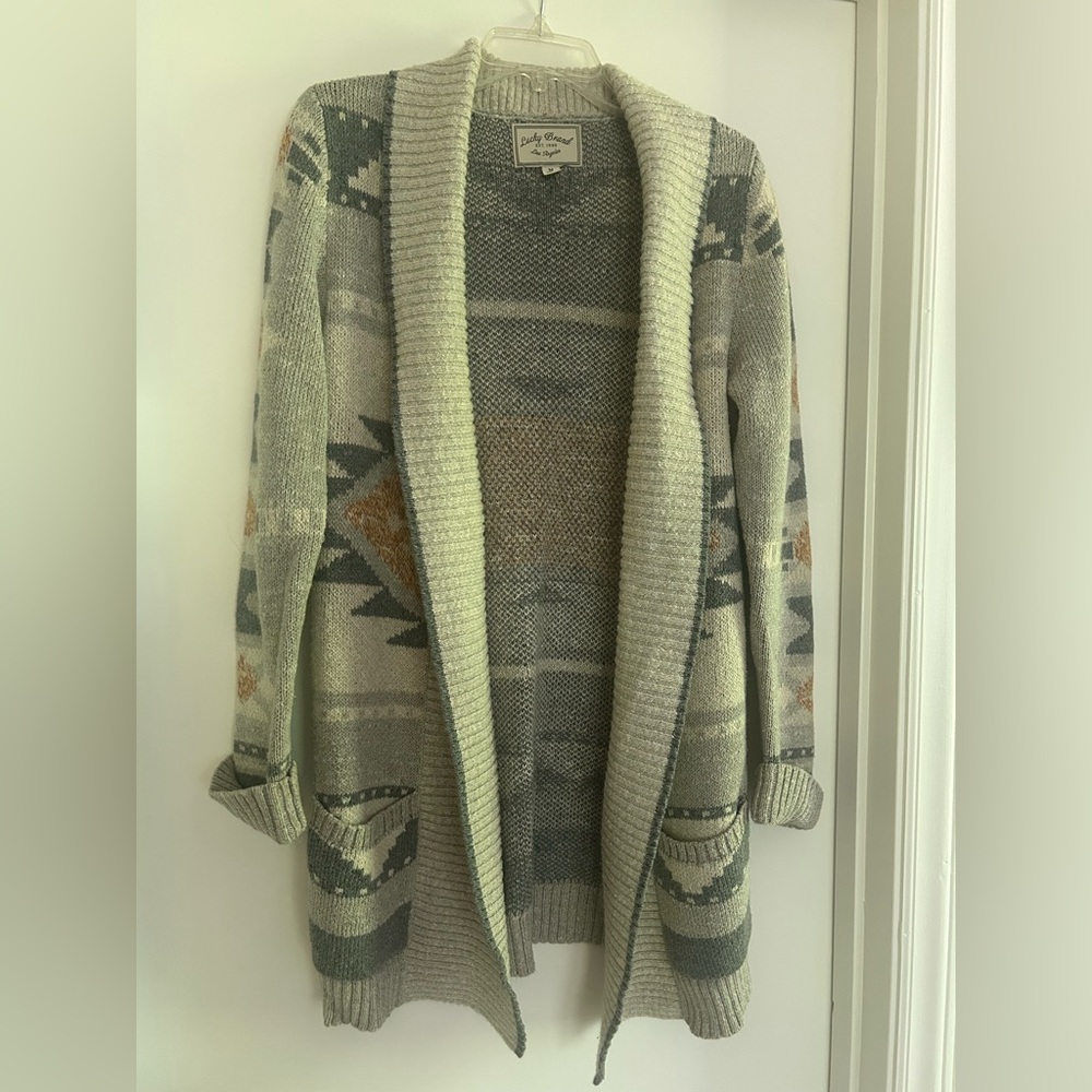 Lucky Brand size Medium cozy Aztec patterned cardigan